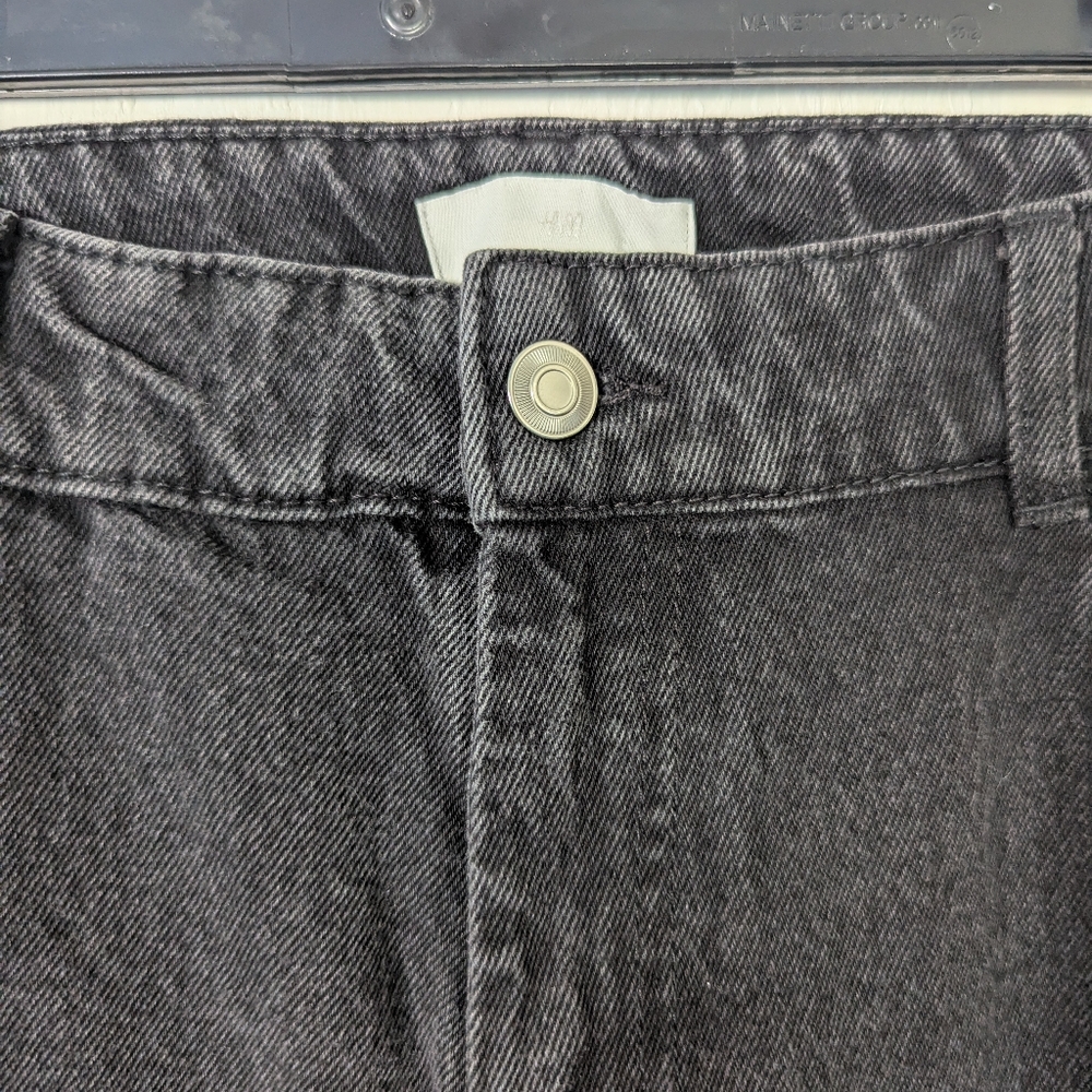 H&M Black Cargo Jeans - Picture 2 of 7
